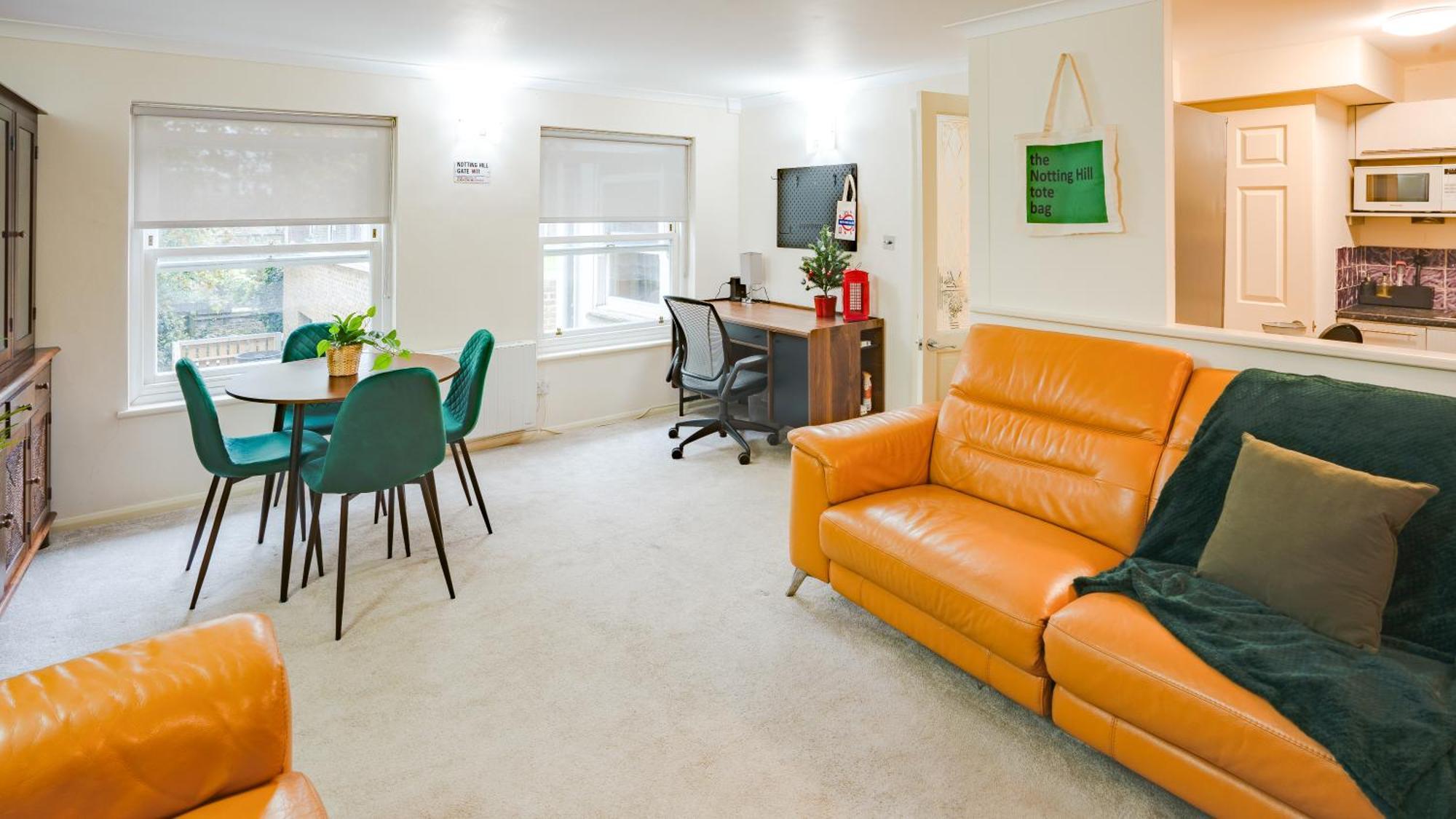 Notting Hill Cozy 2 Bedroom Flat * Londen