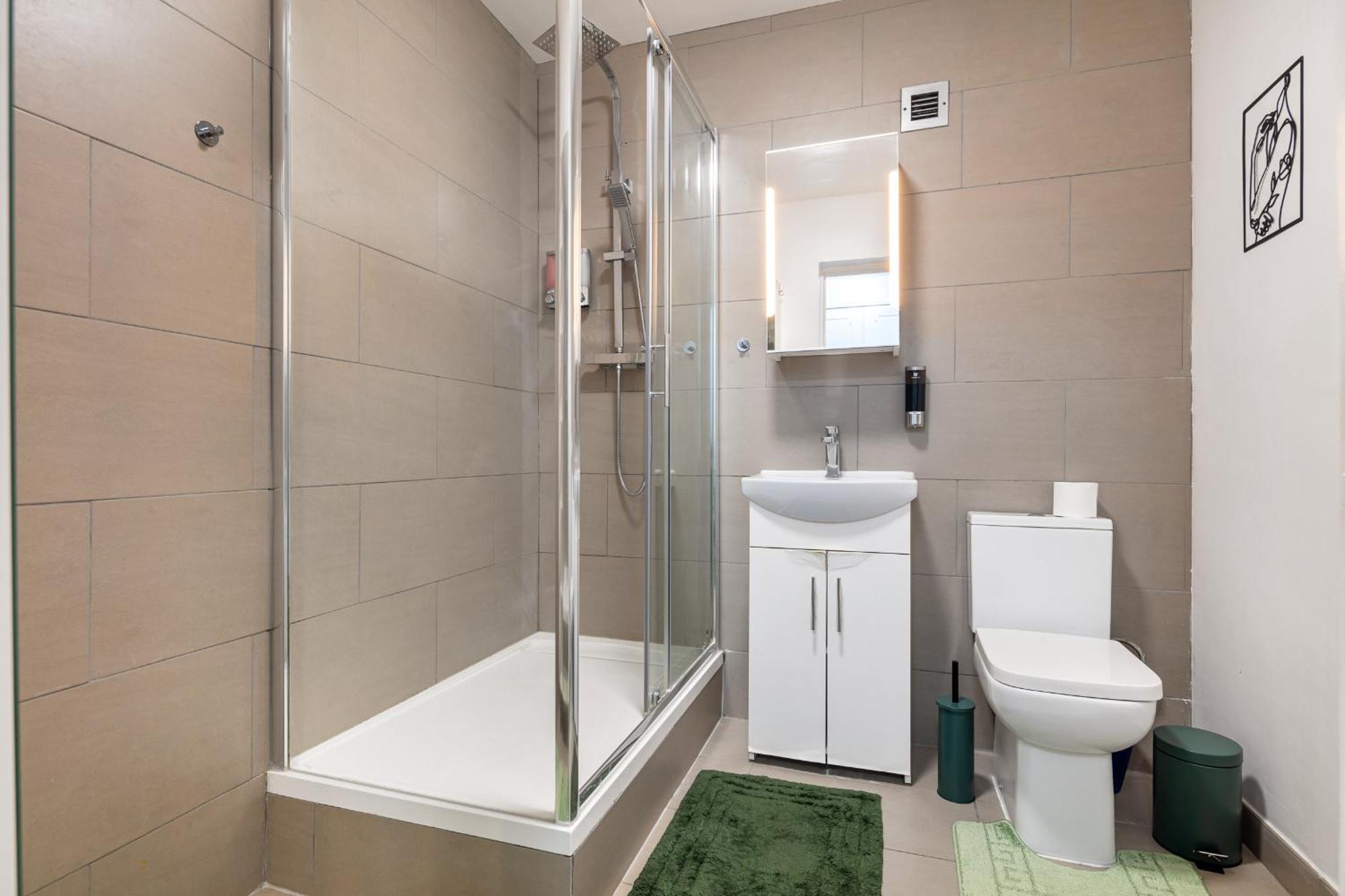 Appartement 'ample Next To Cromwell Hospital In Kensington