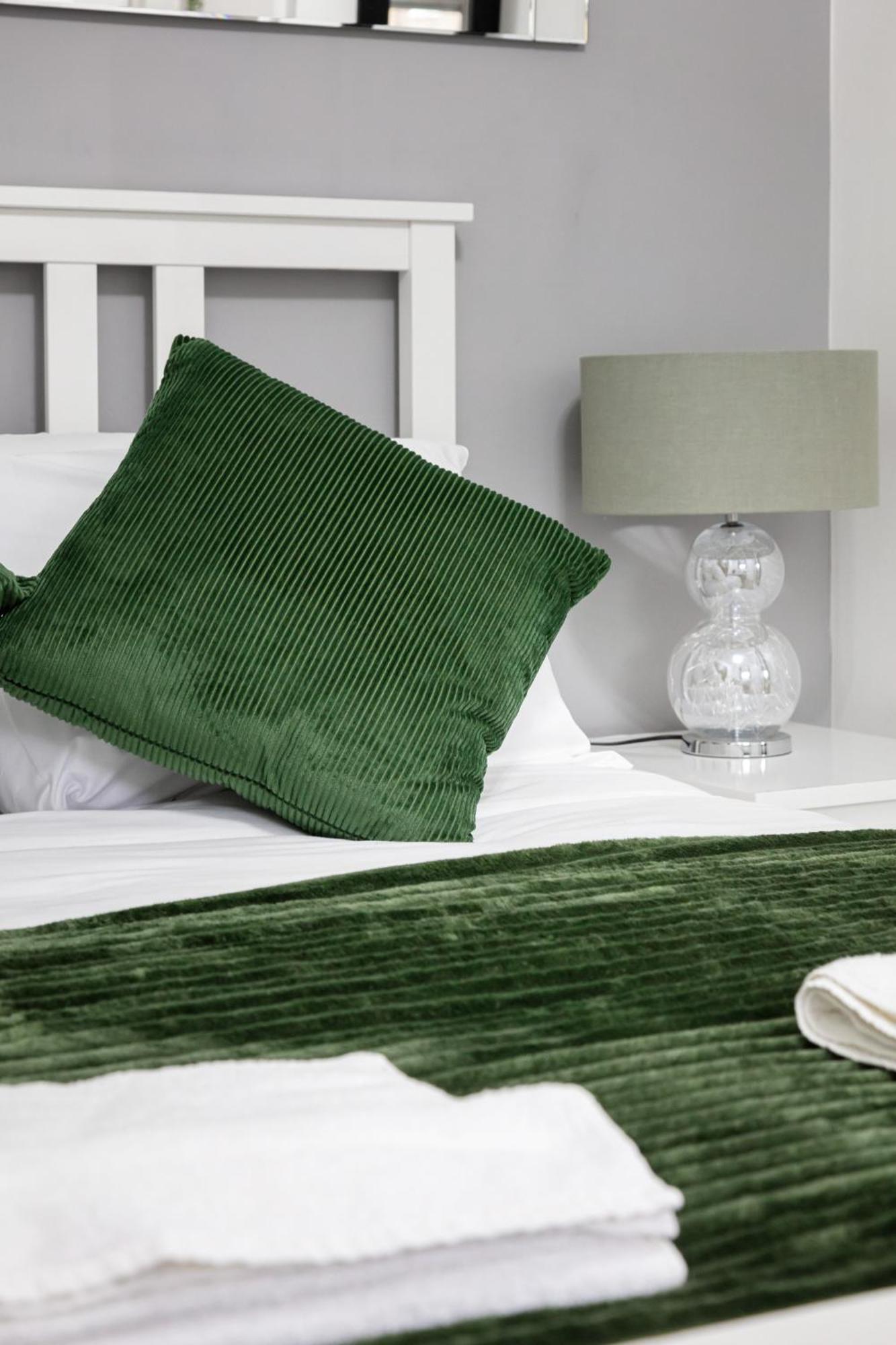 Appartement 'ample Next To Cromwell Hospital In Kensington