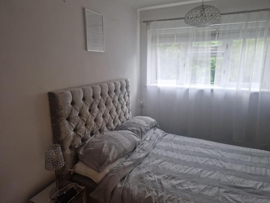Modern Cozy One Bedroom Flat * Londres