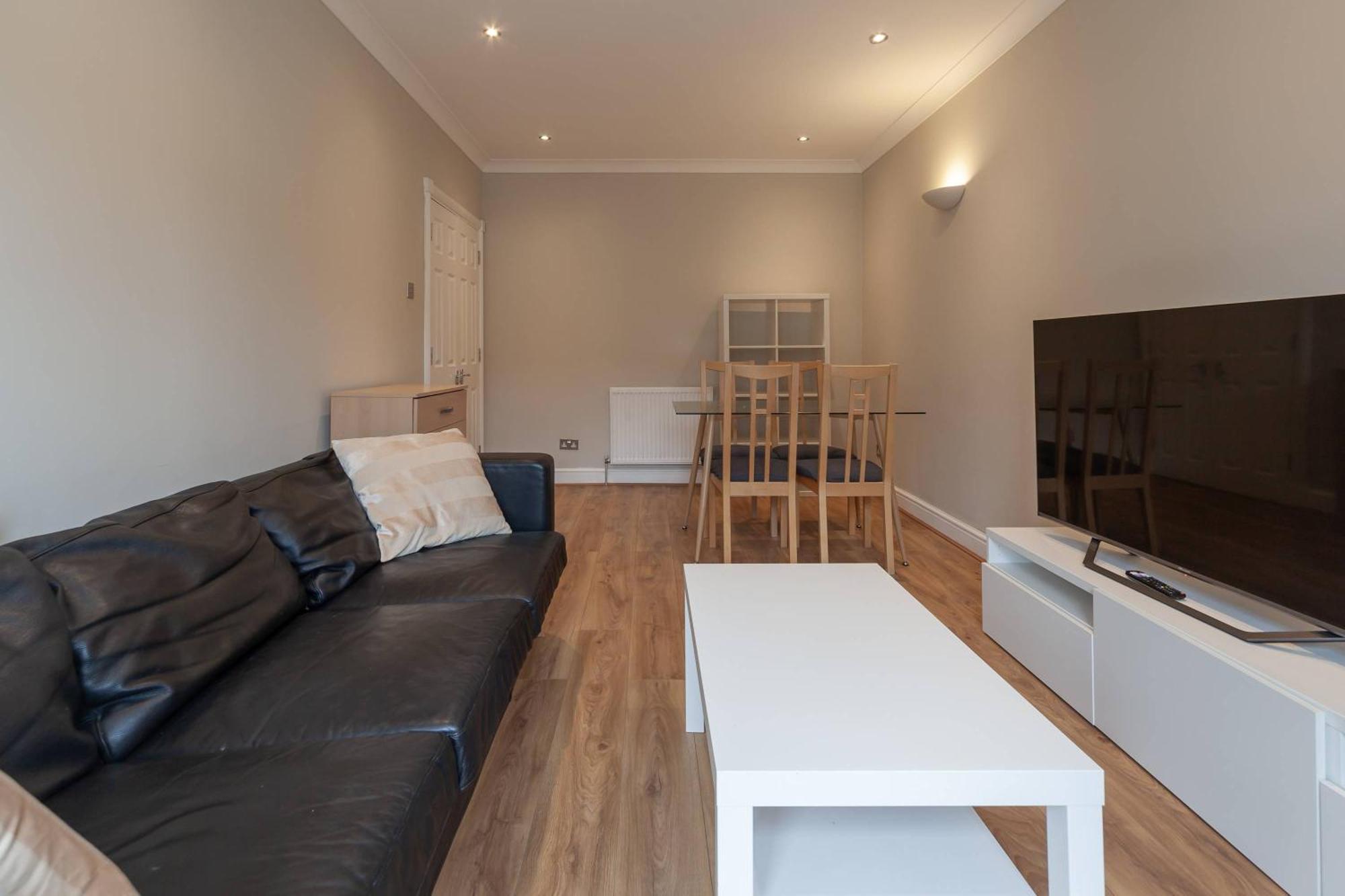 Spacious And Bright 2 Bed Tower Bridge Appartement Londres
