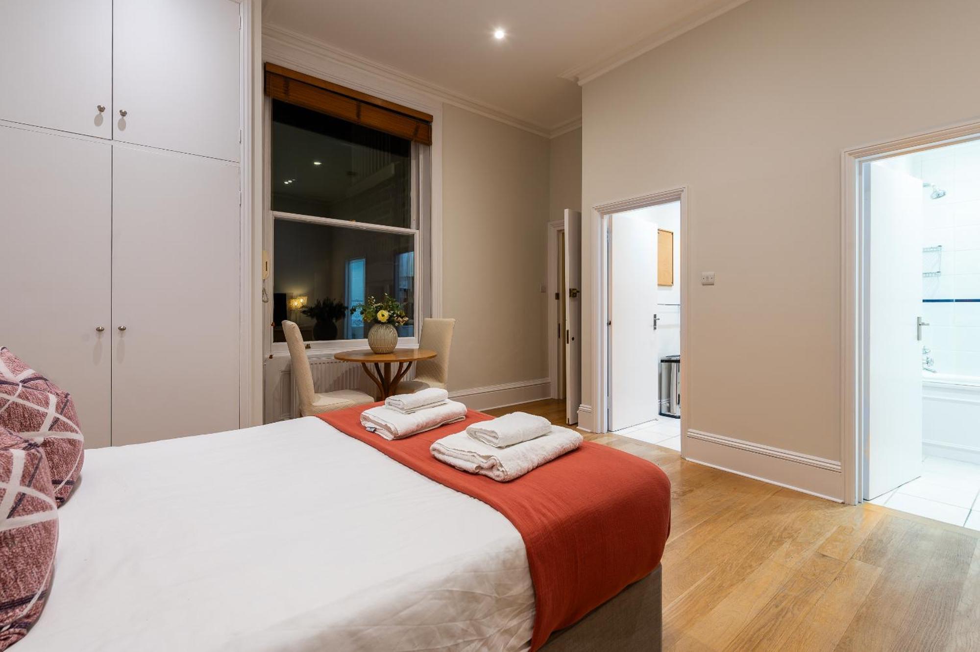 Pembridge Gardens By Capital London