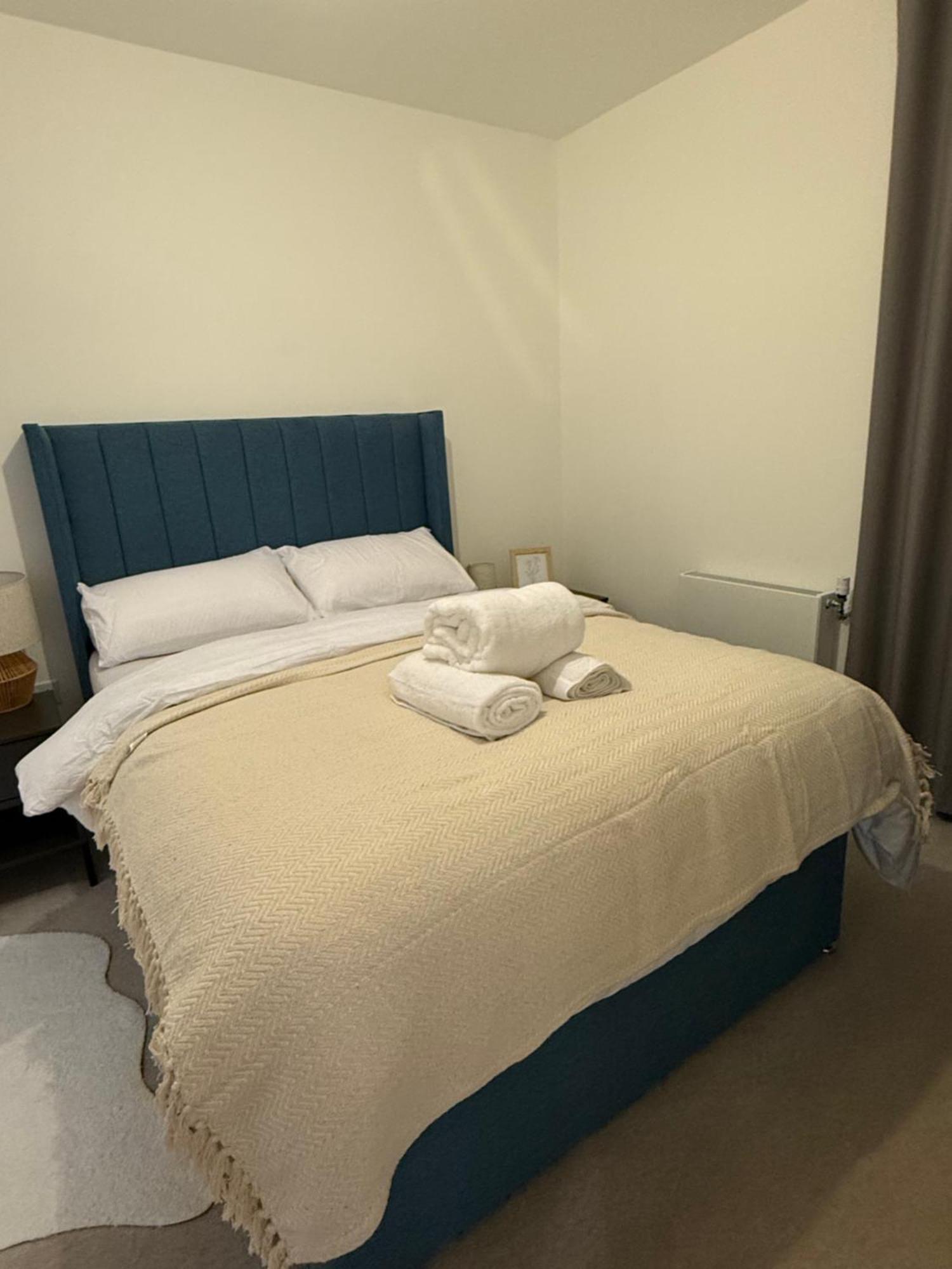 Wealth Luxury 2 Bedroom Double En-suite * Londres