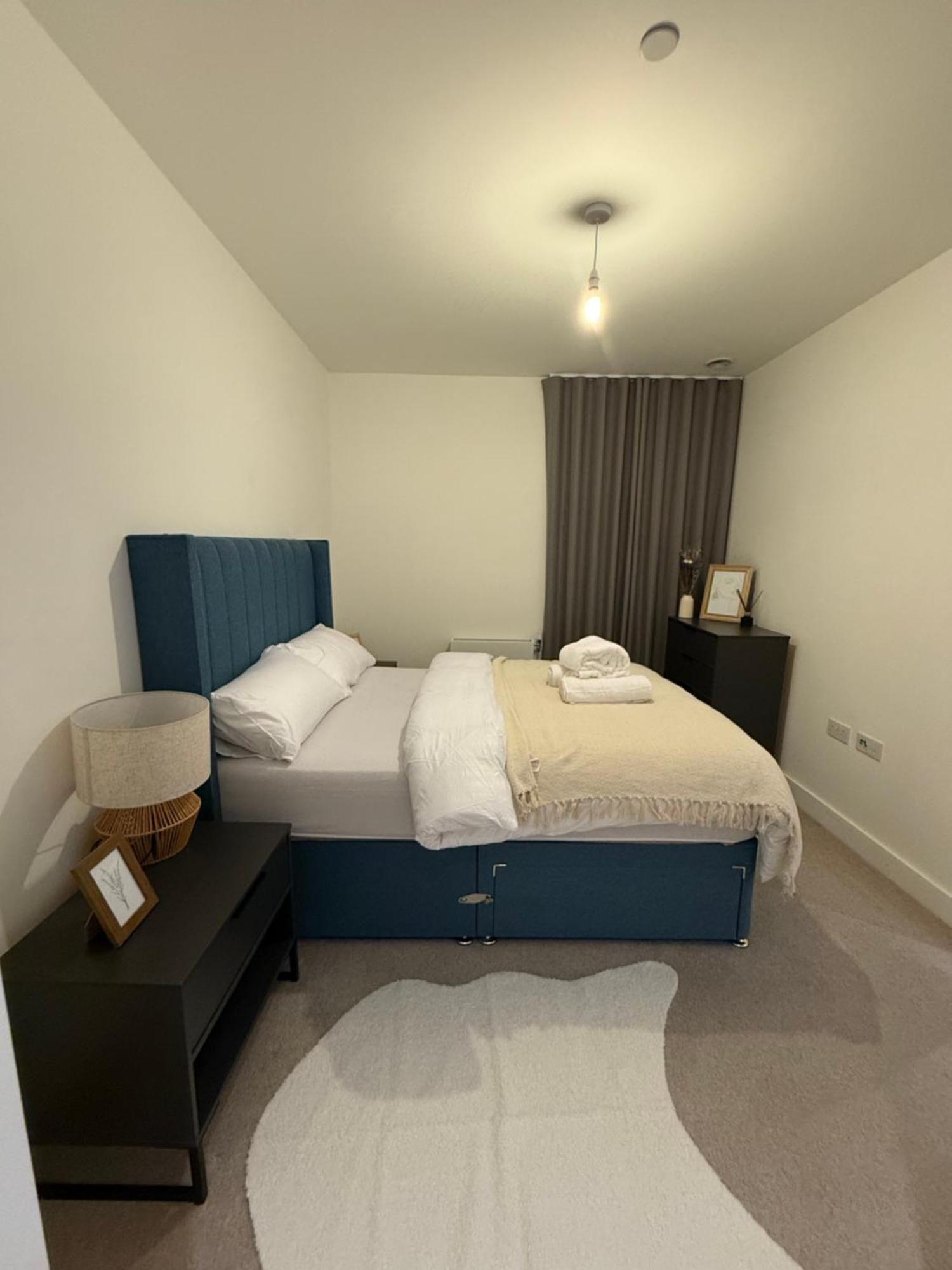 Wealth Luxury 2 Bedroom Double En-suite * Londres