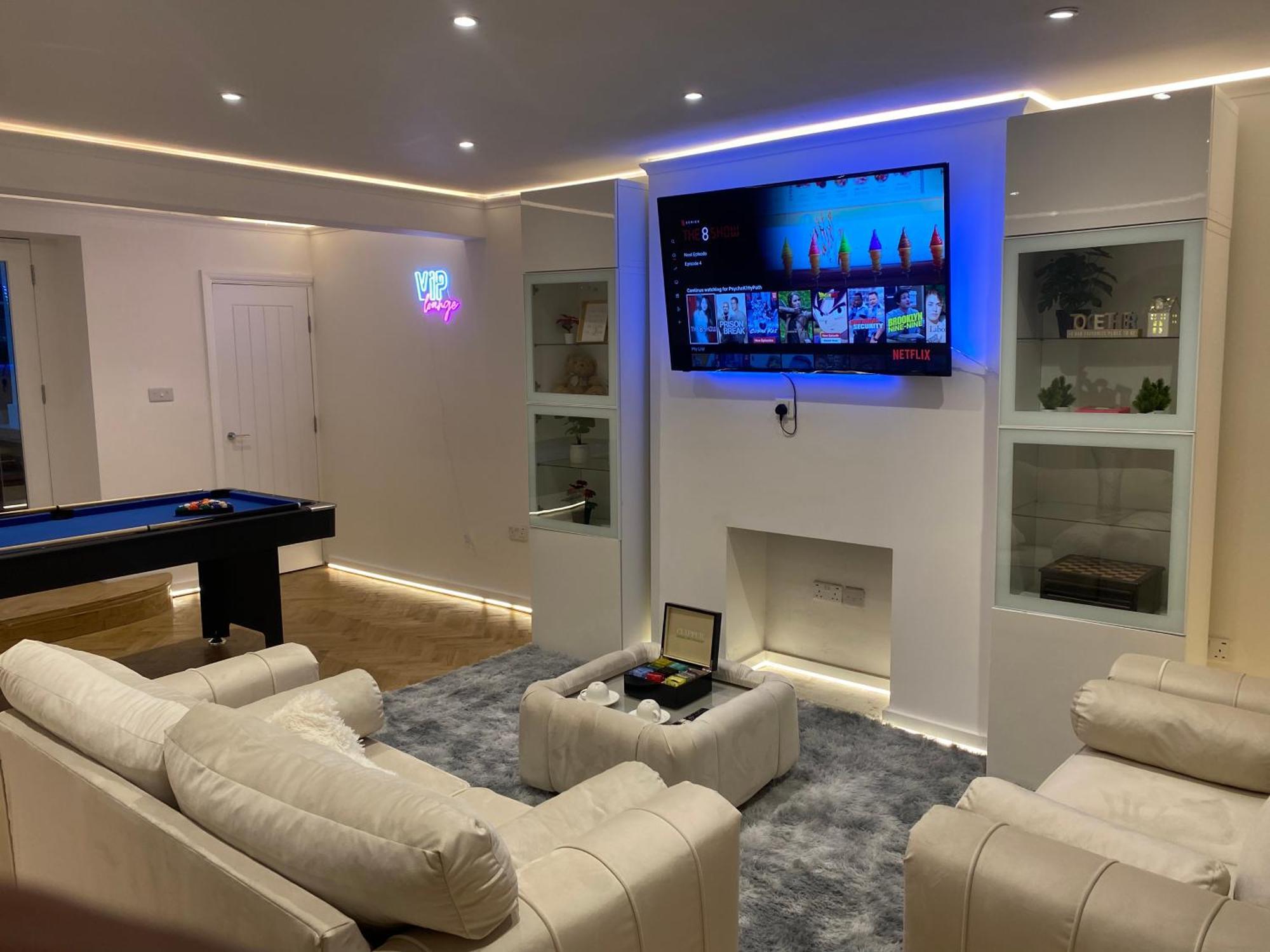 Stylish 2-bedroom Getaway In The Heart Of Chelsea Appartement Londres