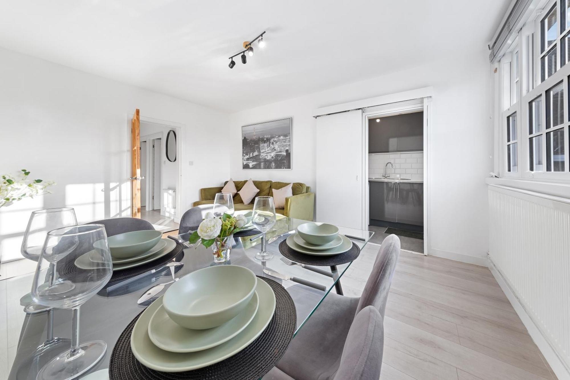 Four-bedroom Luxury Living - Westminster & Vauxhall Appartement