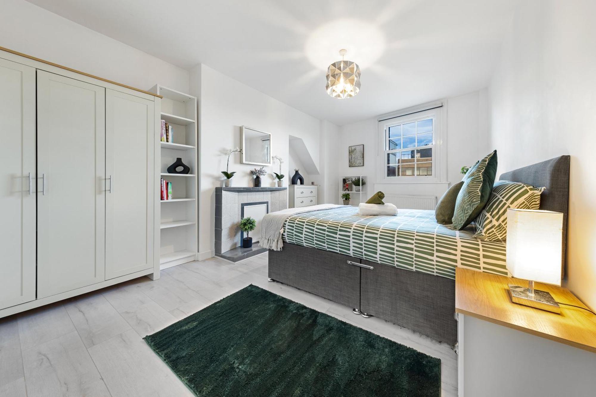 Four-bedroom Luxury Living - Westminster & Vauxhall Appartement