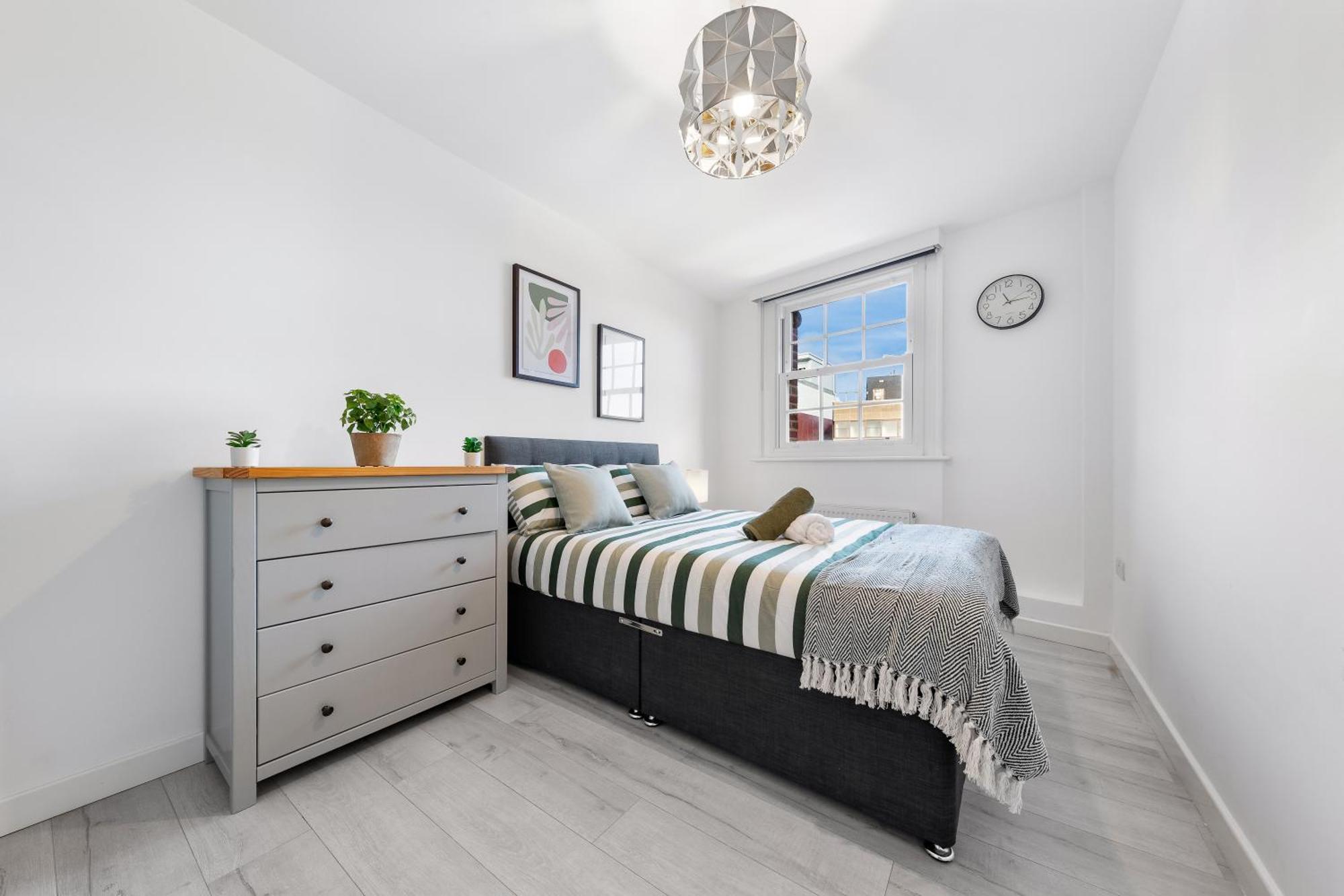 Four-bedroom Luxury Living - Westminster & Vauxhall * Londres