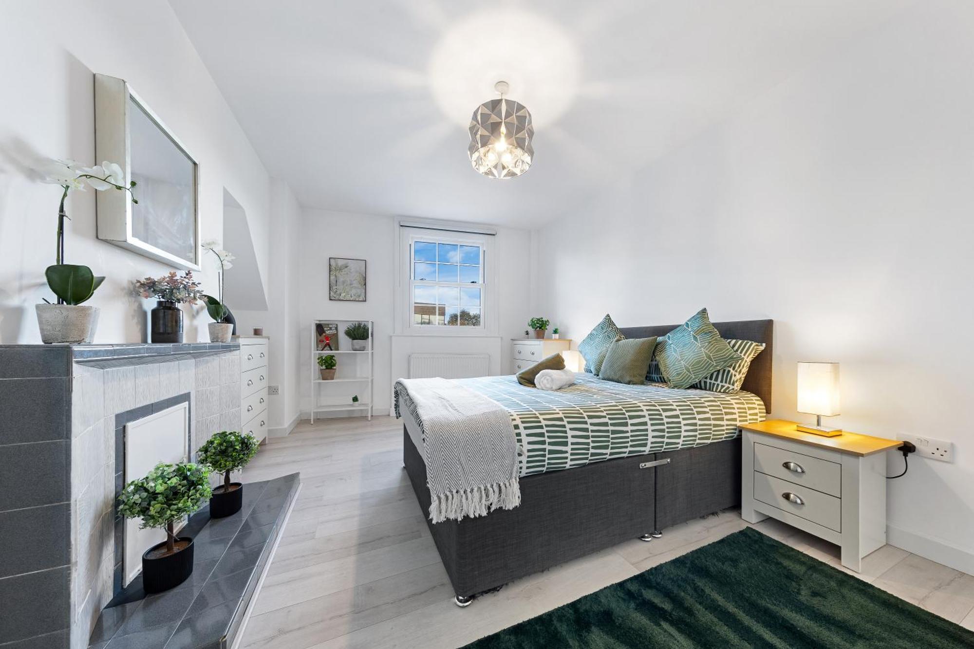 Four-bedroom Luxury Living - Westminster & Vauxhall Appartement