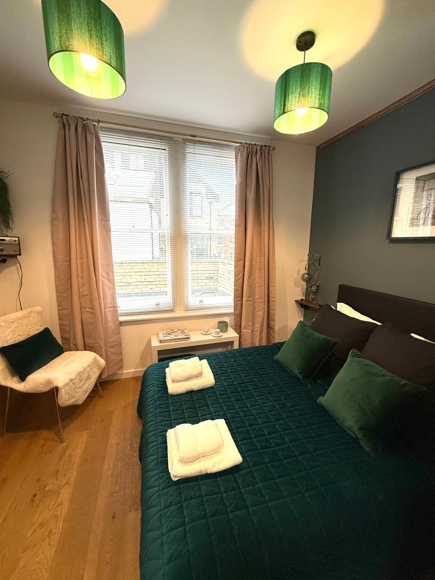 Beautiful En-suite By Hostara Homes Londres