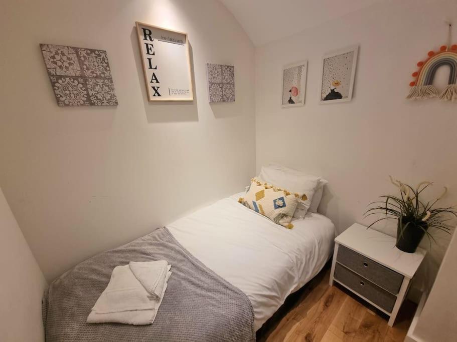 Appartement Large Duplex Flat At Bridge Londres