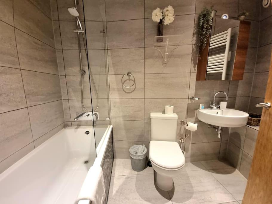 Appartement Large Duplex Flat At Bridge *