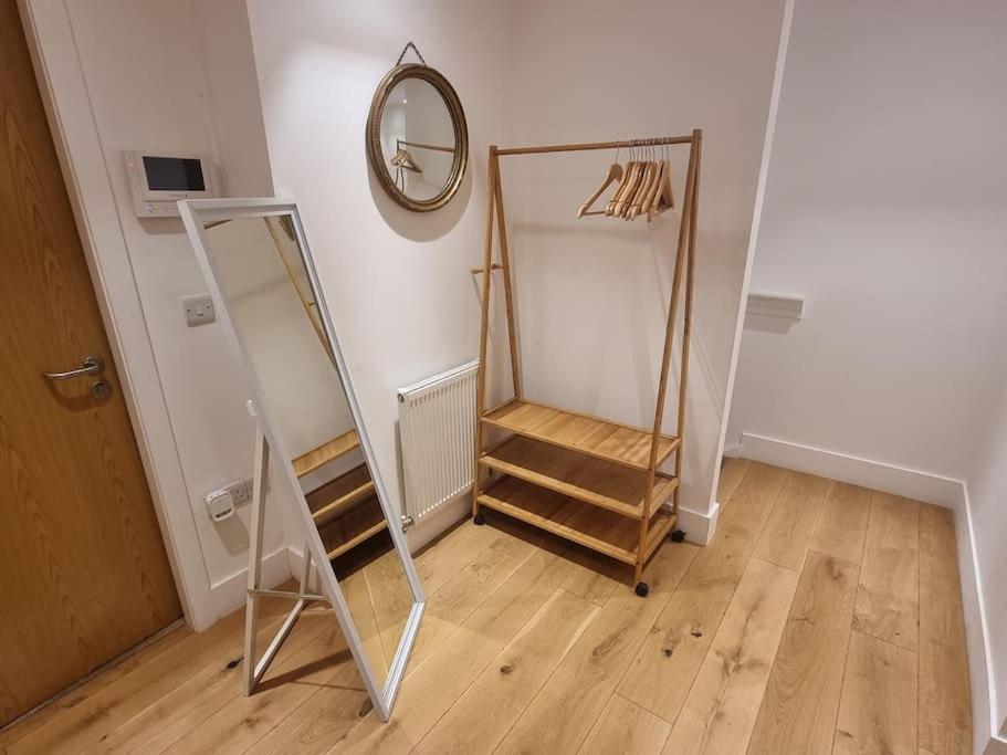 Appartement Large Duplex Flat At Bridge Londres