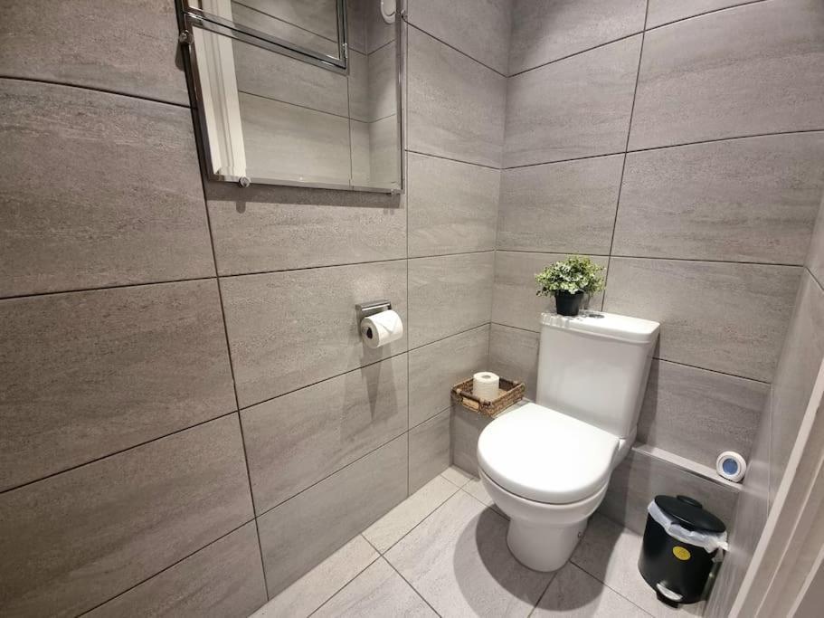 Appartement Large Duplex Flat At Bridge Londres