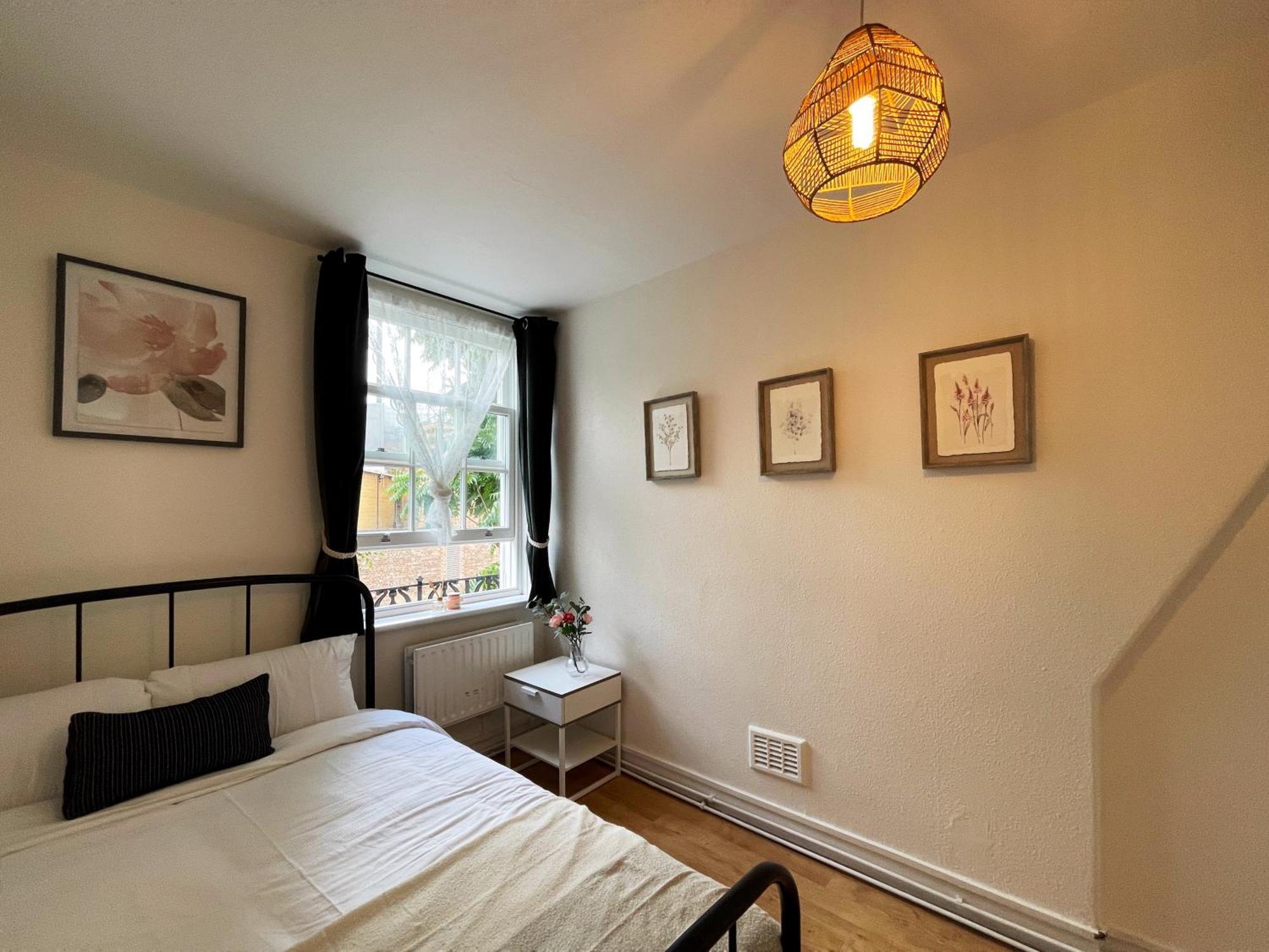 Harper's Place Near Kings Cross - 2 Double Beds, 1 Sofa Bed, Great Location, Ideal For Families Londres