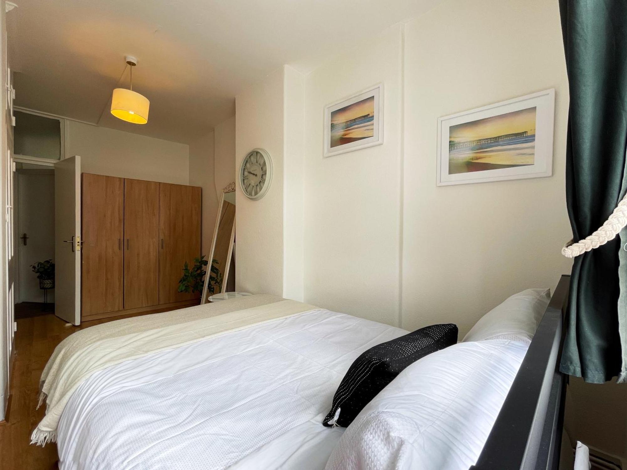 Harper's Place Near Kings Cross - 2 Double Beds, 1 Sofa Bed, Great Location, Ideal For Families * Londres
