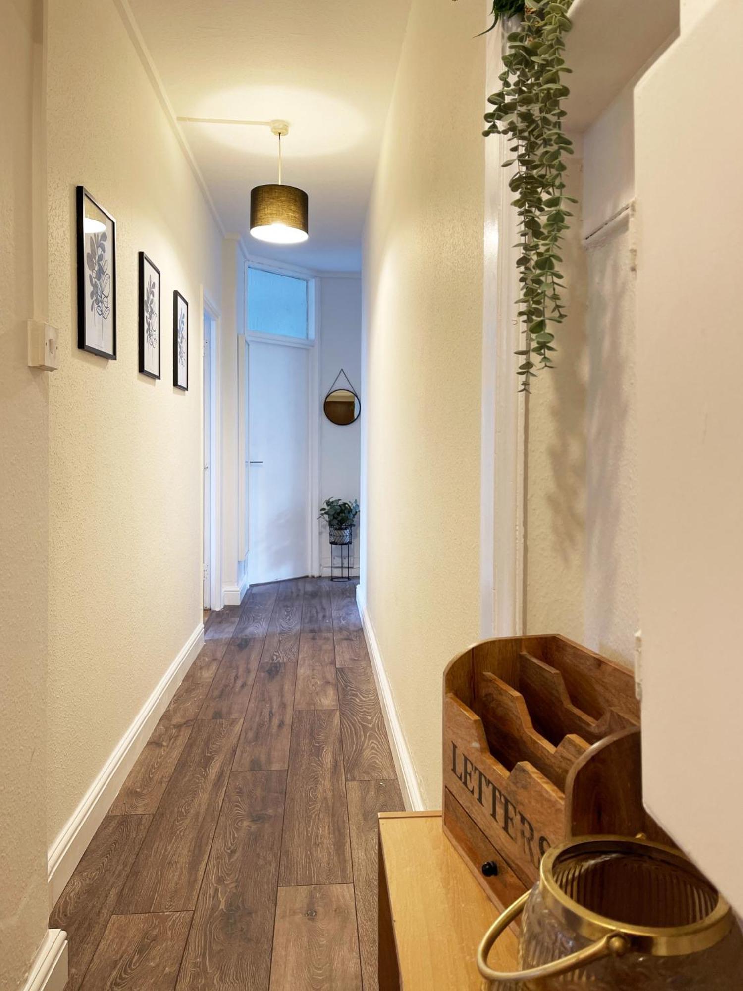 Harper's Place Near Kings Cross - 2 Double Beds, 1 Sofa Bed, Great Location, Ideal For Families Londres