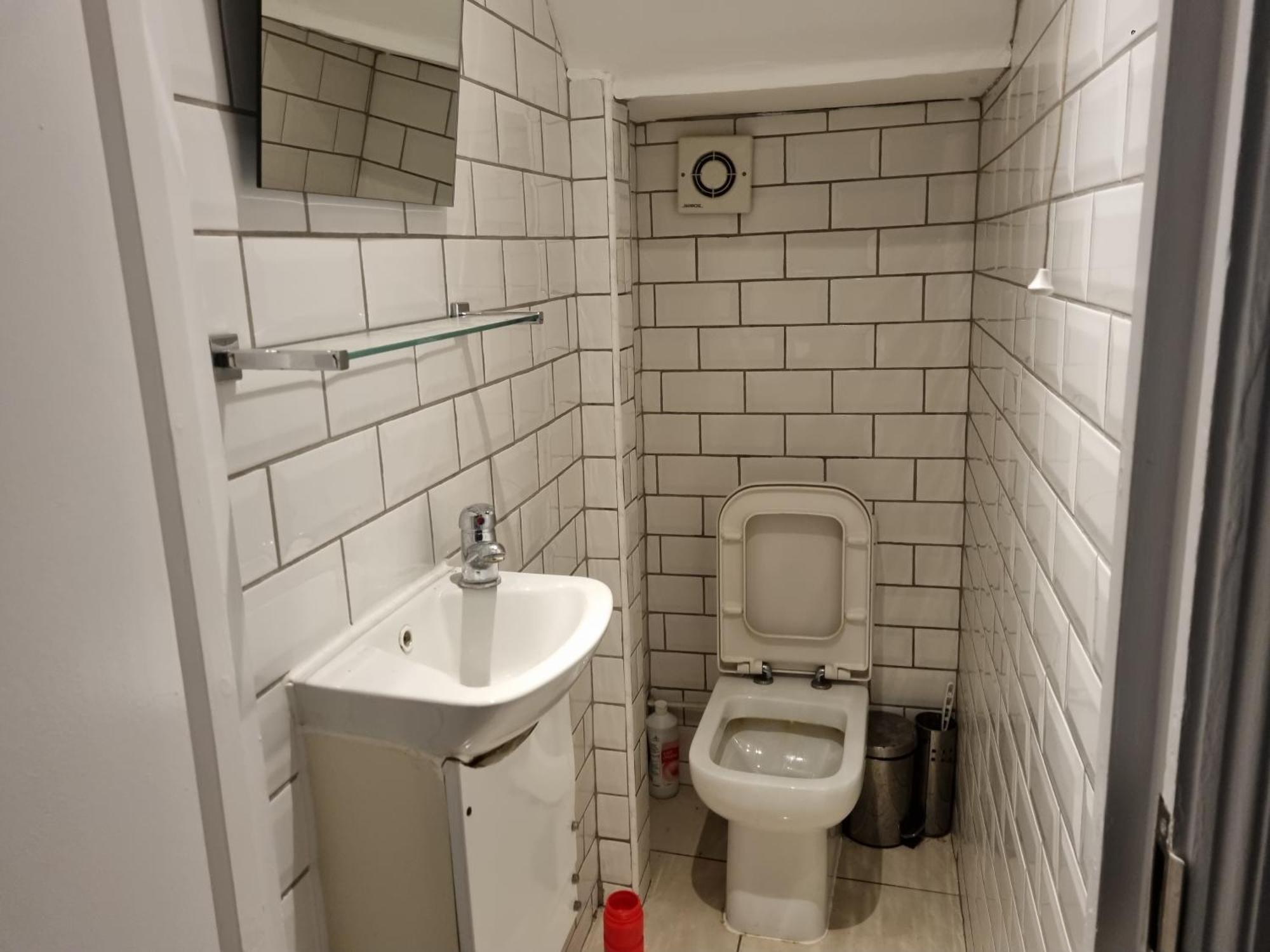 Pensión Lovely House Refurbished *