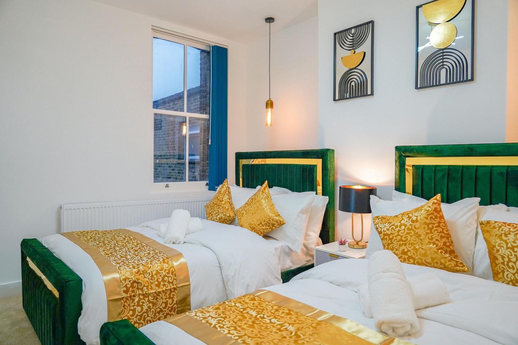 New Luxurious Stunning Block In * Londen