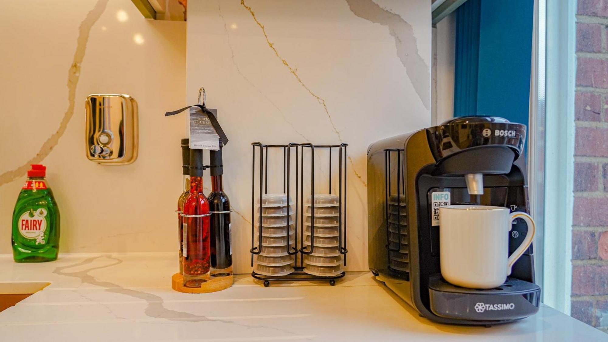 Appartement New Luxurious Stunning Block In Londen
