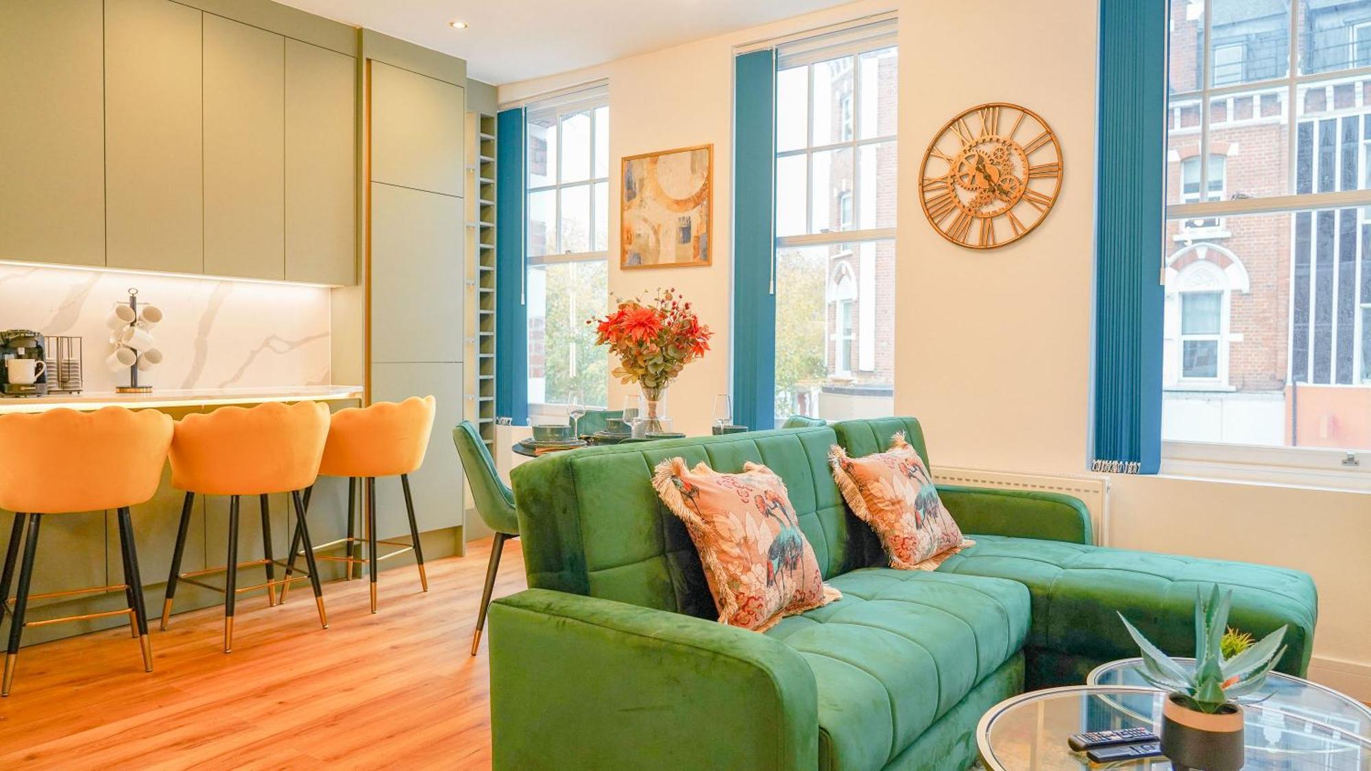 New Luxurious Stunning Block In Londen