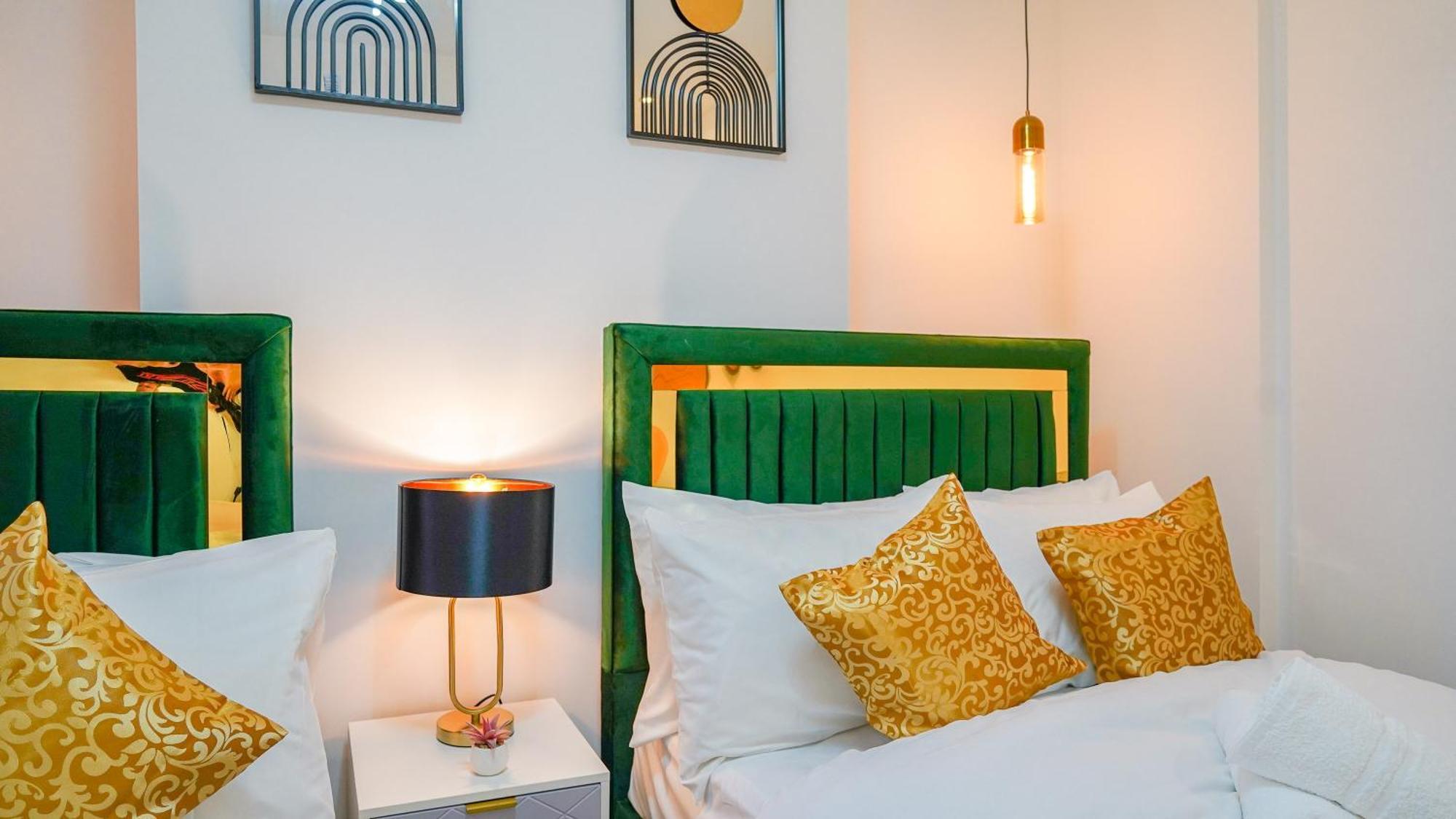 Appartement New Luxurious Stunning Block In *