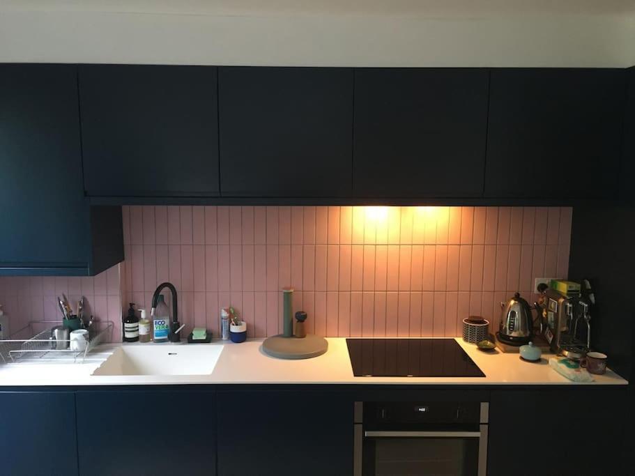 Hébergement de vacances Clapham, 4 Bedroom Family House Londres
