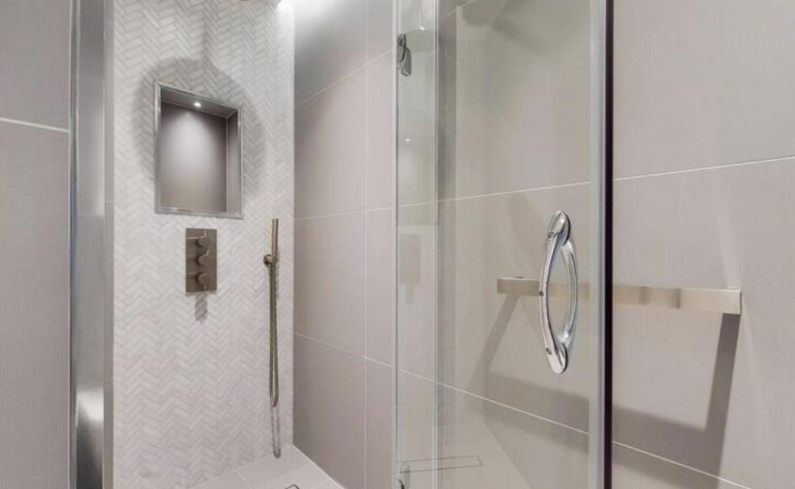 Stylish 2 Bedroom / Swiss / Regent's Park Apartamento Londres
