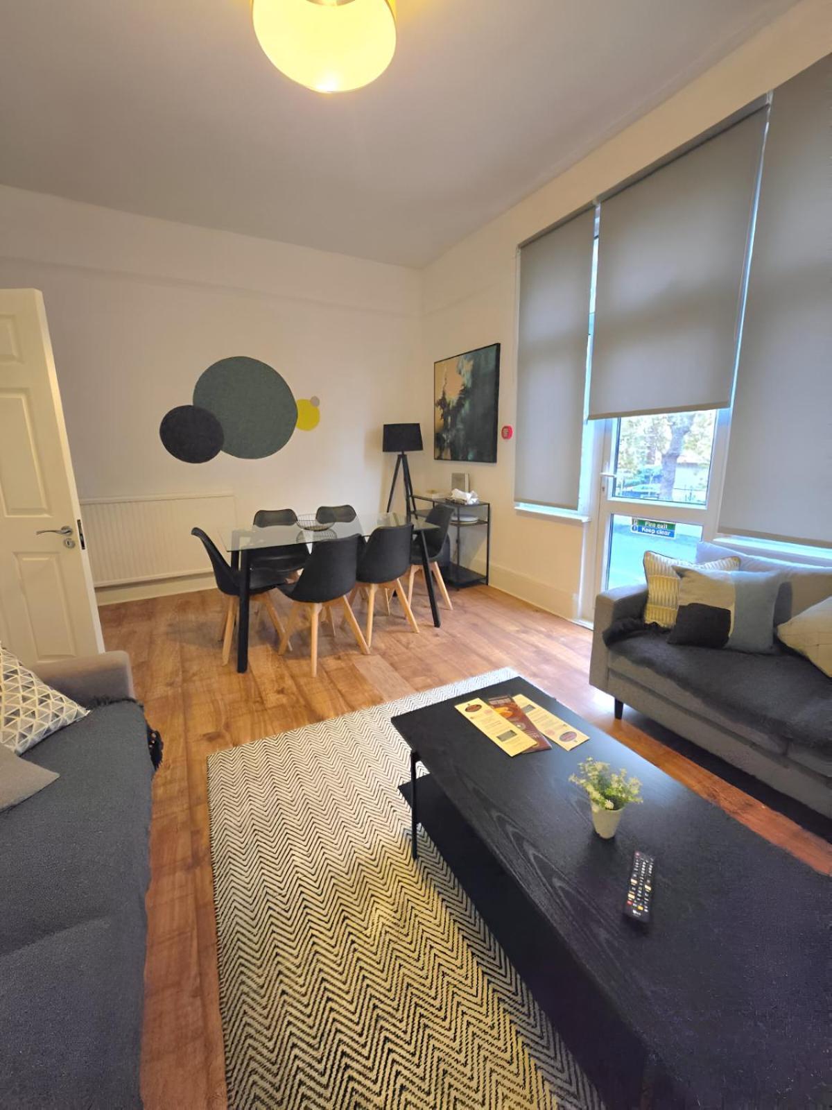 Apartamento Dulwich Apartment Family-Sized 3Br Near King'S Hospital Great For Business & Contractors Londres