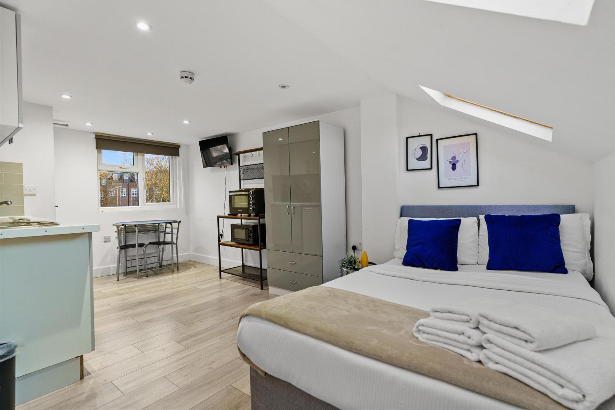 Pensión Modern Studio By Livestay Short Lets & Serviced
