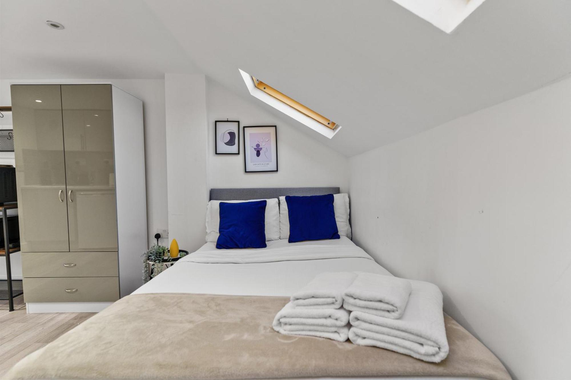 Modern Studio By Livestay Short Lets & Serviced