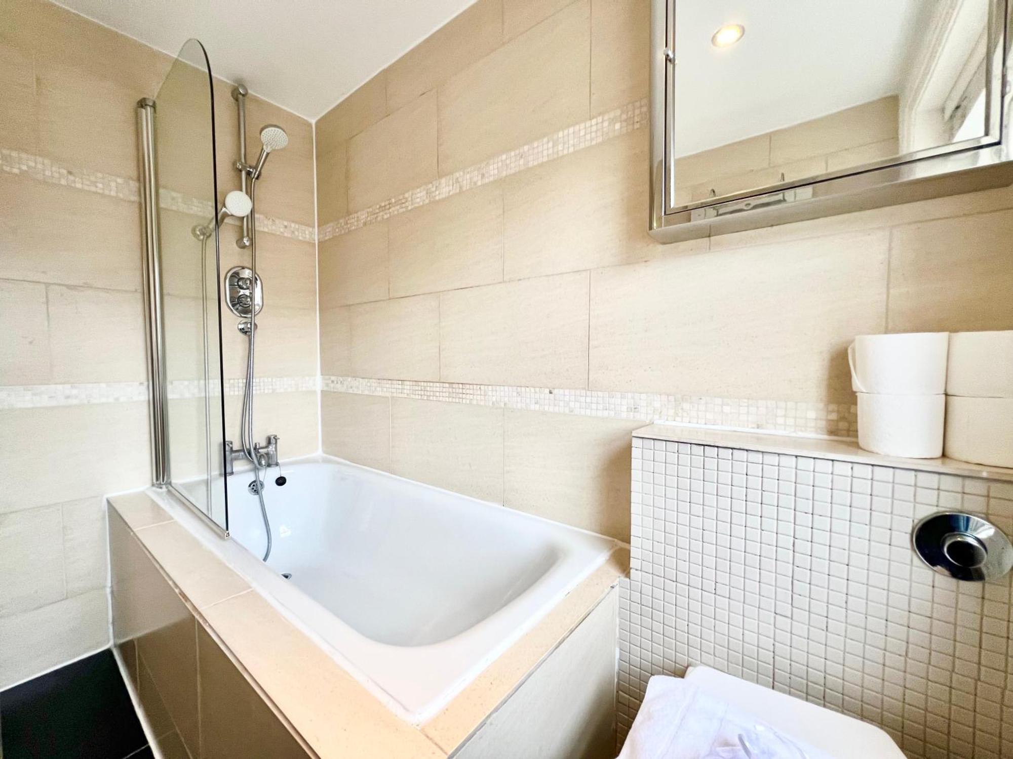 Hyde Park - 1 Bed - B * Londen