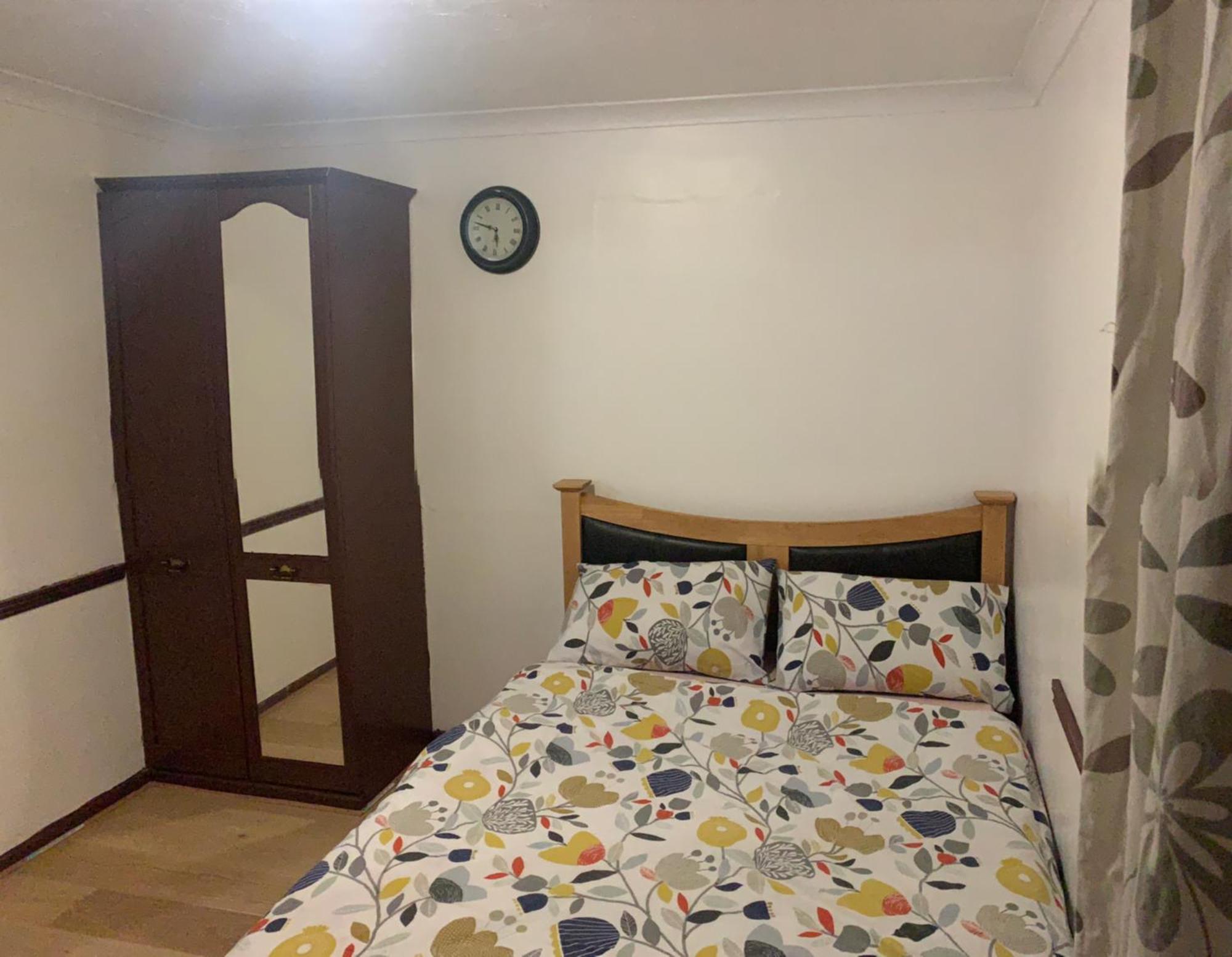Cosy By Excel Centre & Airport Appartement *