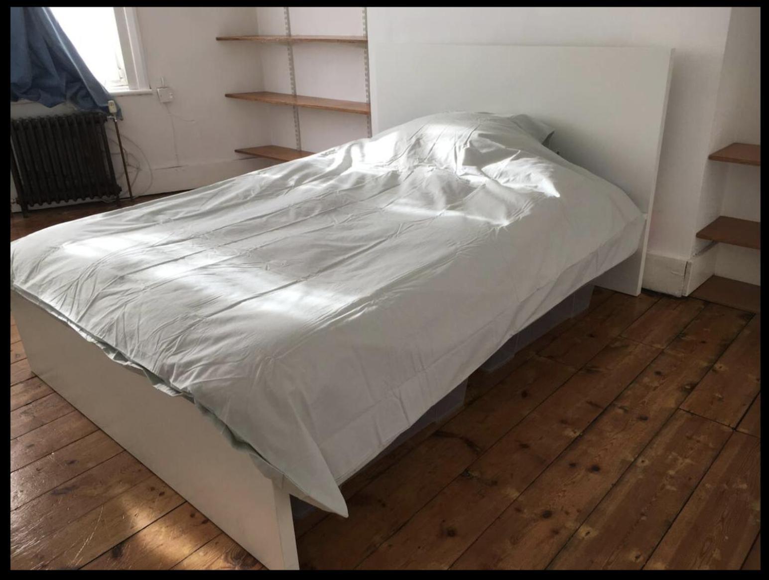 Séjour chez l'habitant Fabulous Spacious Stylish Private In Nw6 With Excellent Transport Links To Centre, Hosted By Female Currently Taking Bookings For Females & Couples Only, Suitable For Holidays, Study, Work, Courses Or Inbetween *