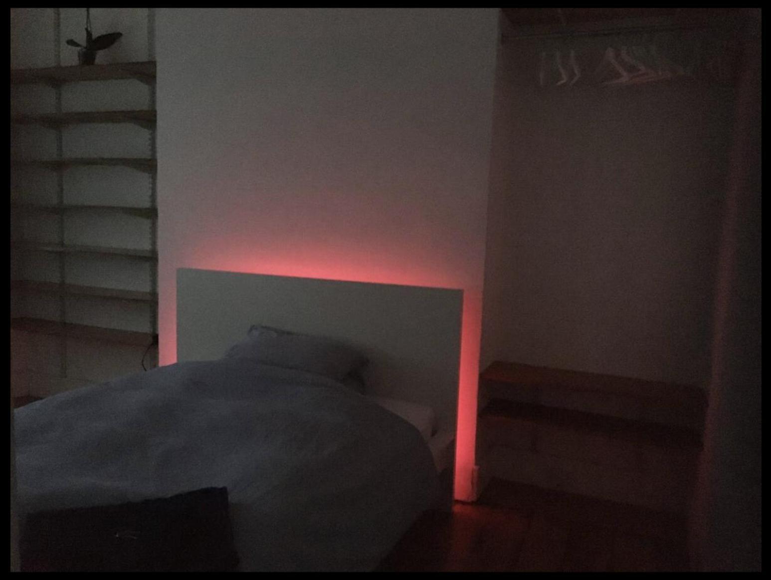 Fabulous Spacious Stylish Private In Nw6 With Excellent Transport Links To Centre, Hosted By Female Currently Taking Bookings For Females & Couples Only, Suitable For Holidays, Study, Work, Courses Or Inbetween Londres