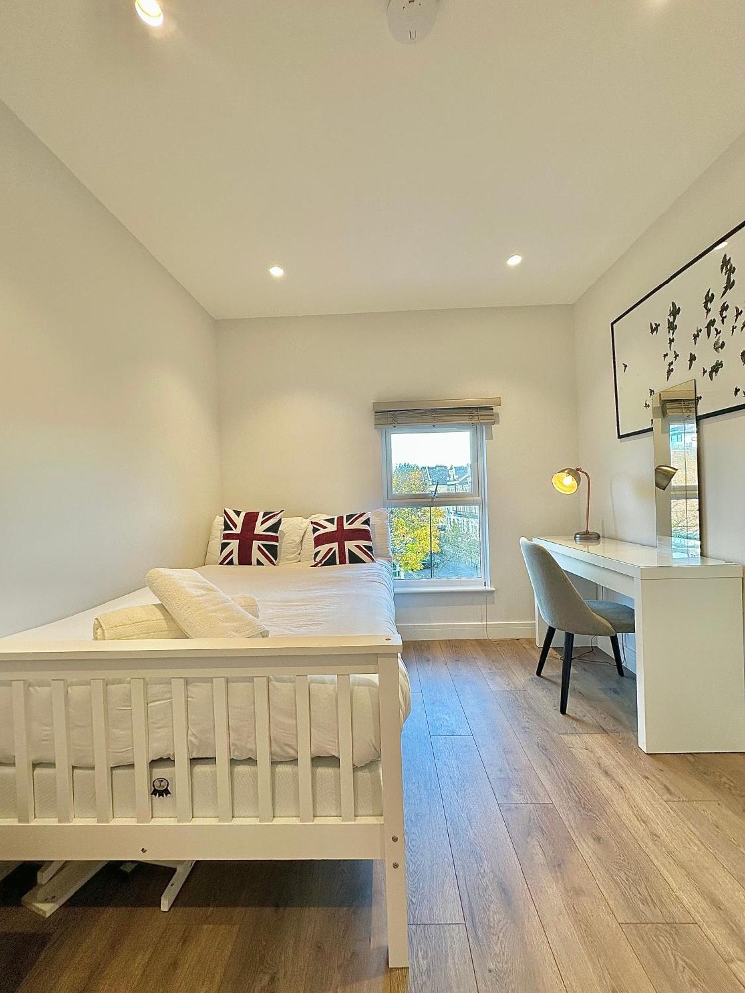 Talgarth Penthouse Apartment London