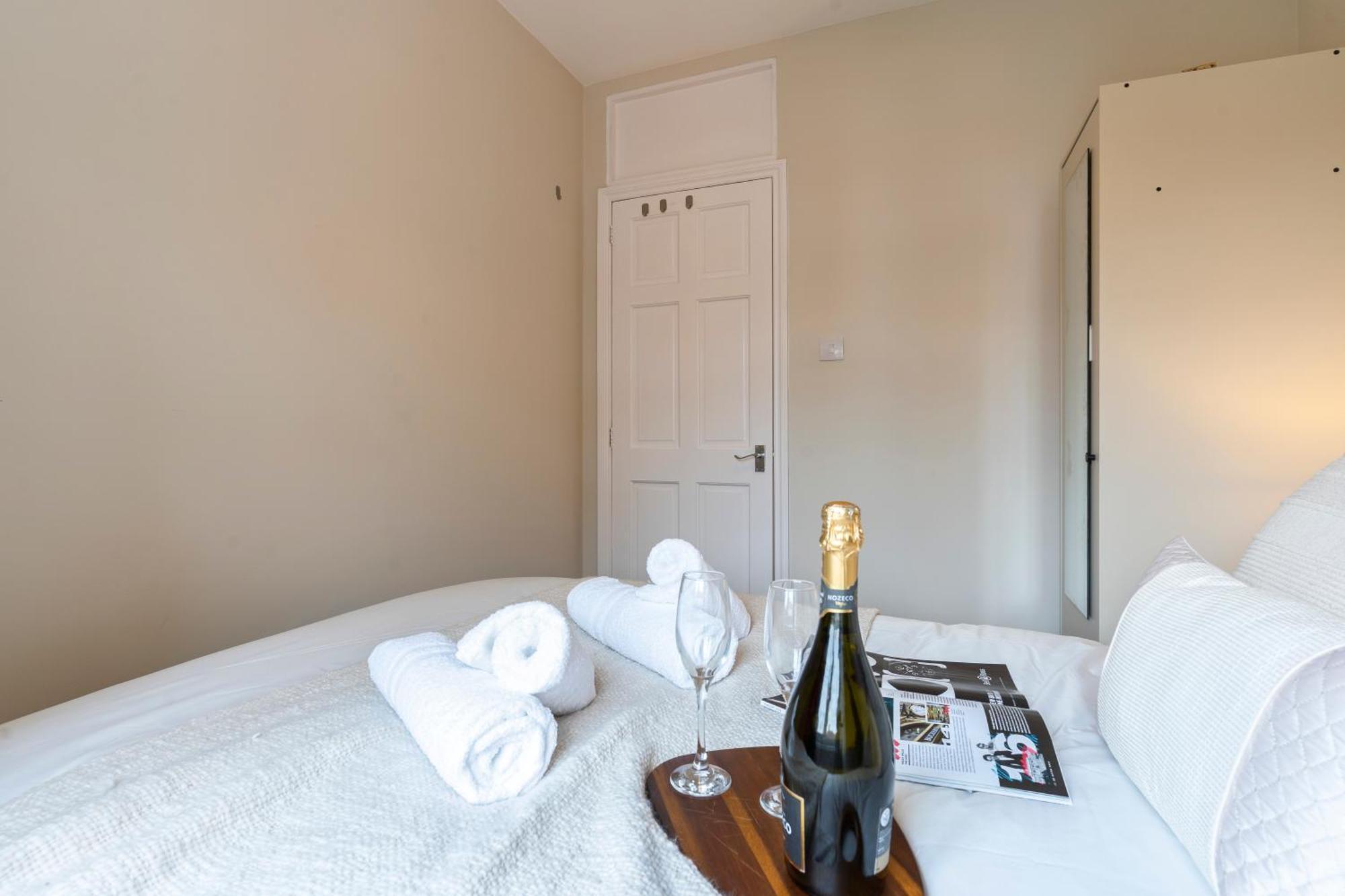 Wembley Haven, Lovely 2 Bed Next To Stadium Appartement Londres