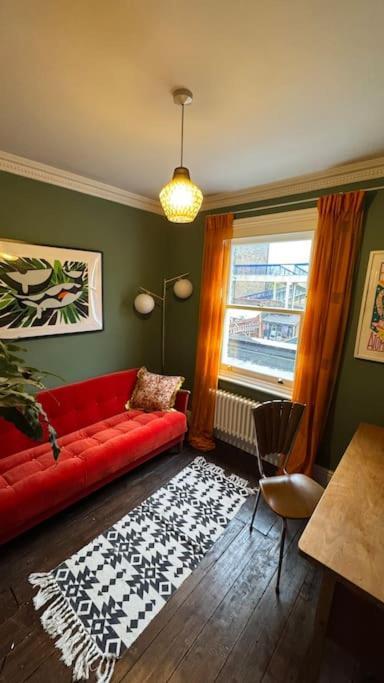 Ferienhaus Eclectic Victorian Terrace House