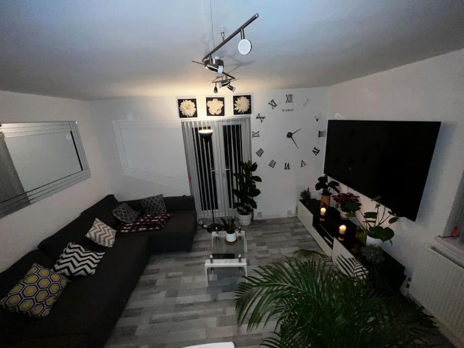 1-bed Flat With Fast Wi-fi In Prime Location 15mins From Londres