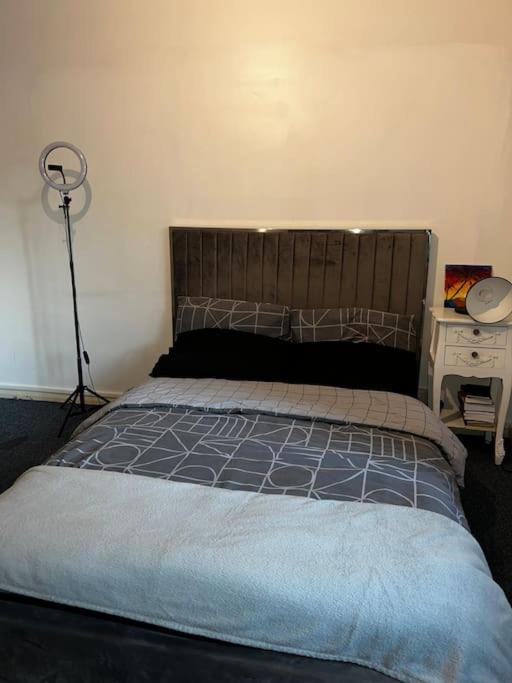 1-bed Flat With Fast Wi-fi In Prime Location 15mins From Londres