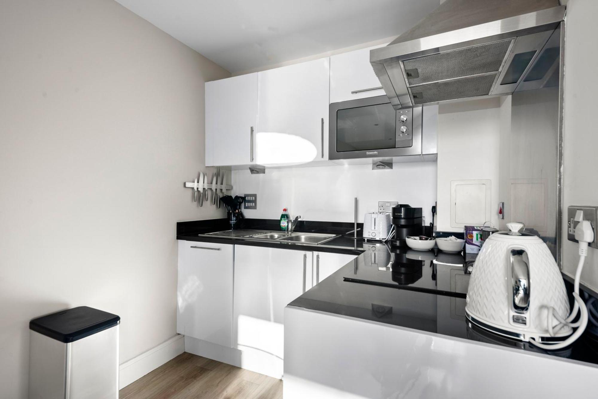 Londwell, Canary Wharf Skyline Balcony Apartamento Londres