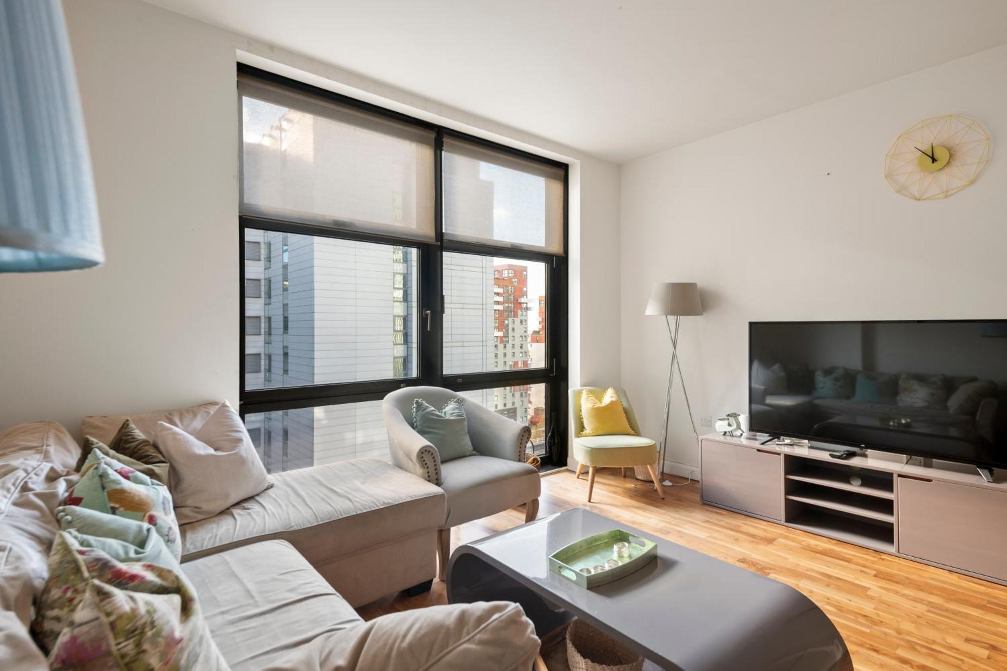 Londwell, Canary Wharf River Thames Penthouse * London