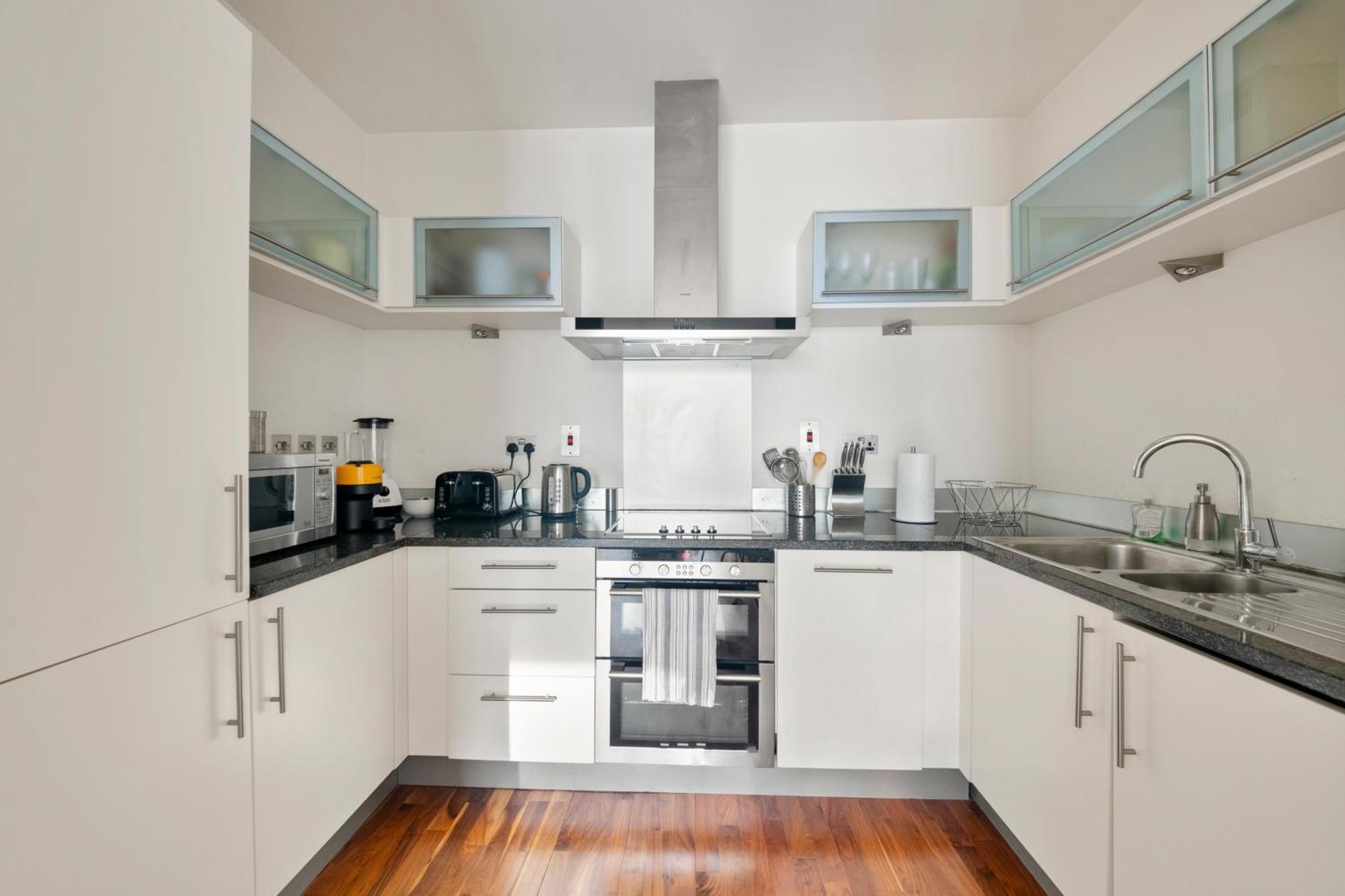 Londwell, Canary Wharf River Thames Penthouse Apartment