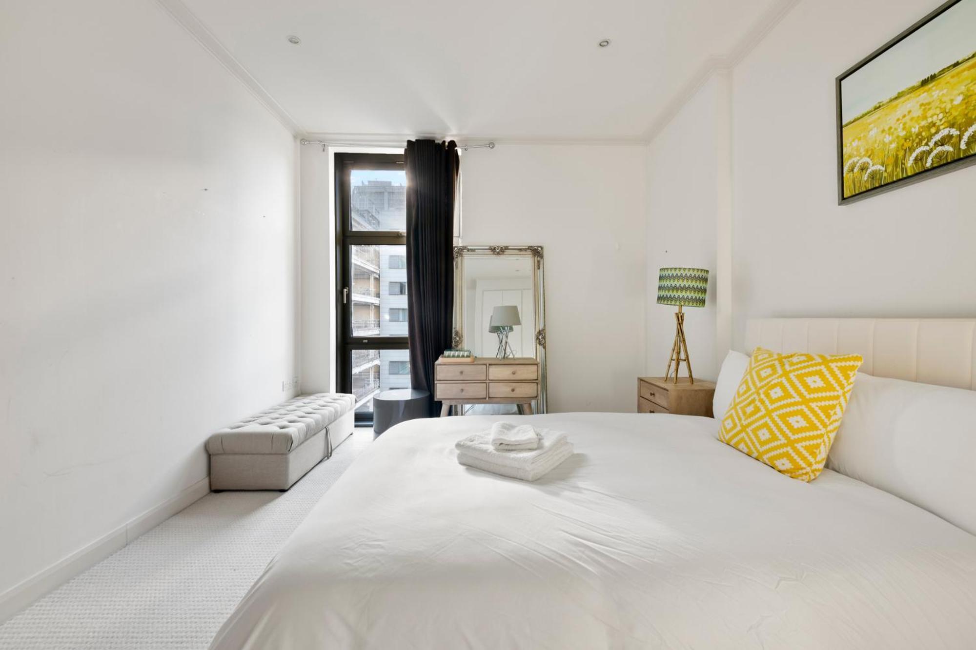 Londwell, Canary Wharf River Thames Penthouse * London