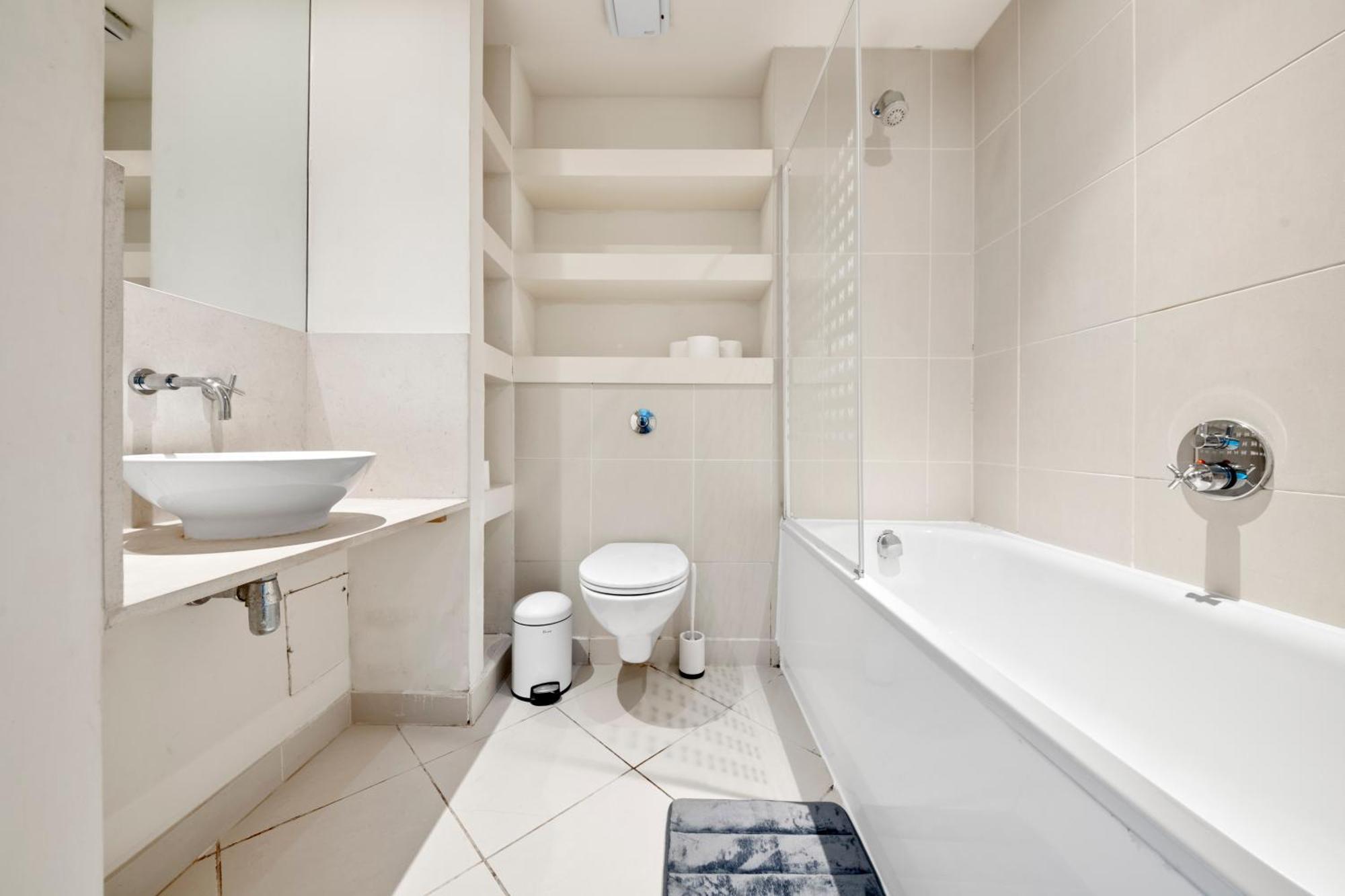 Londwell, Canary Wharf River Thames Penthouse