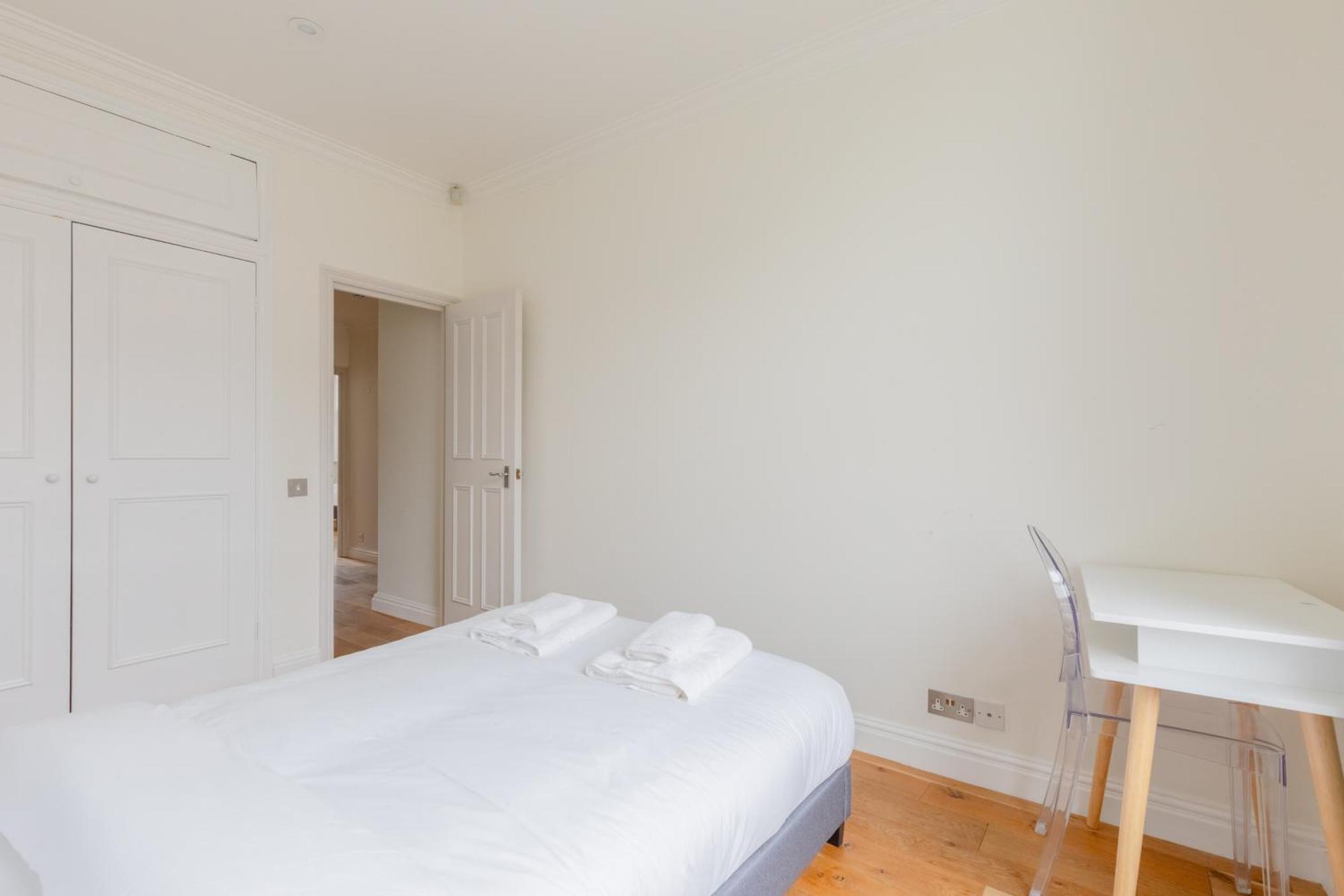 Fantastically Located 2bd Flat Kensington * Londres