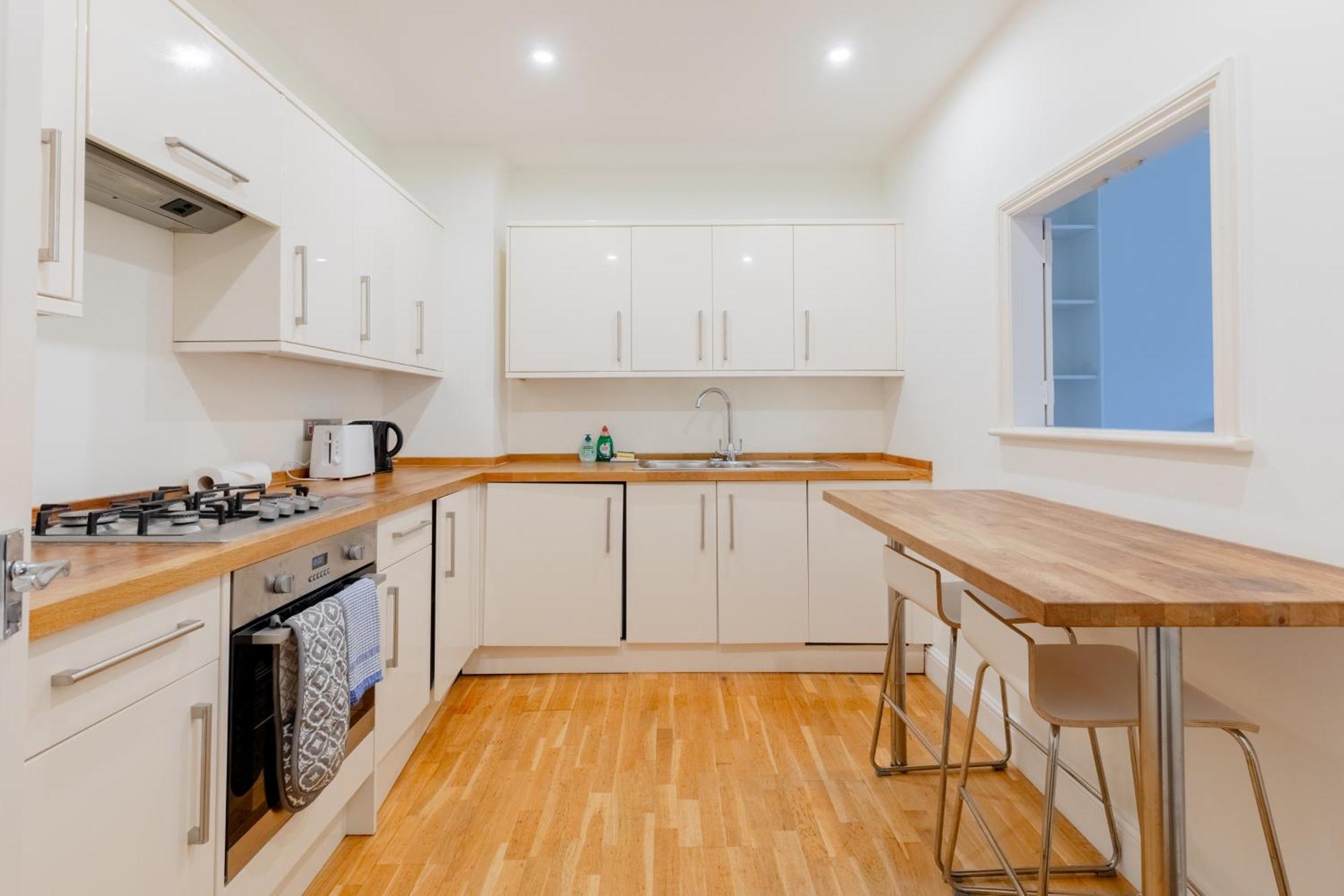 Fantastically Located 2bd Flat Kensington Appartement