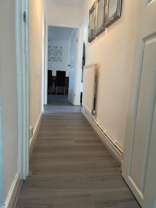 Appartement Lovely Comfortable Near Canarywhaflondoncity Londres