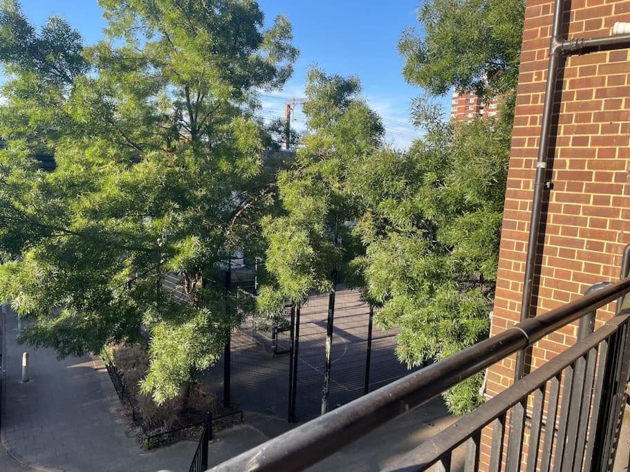 Lovely Comfortable Near Canarywhaflondoncity Appartement