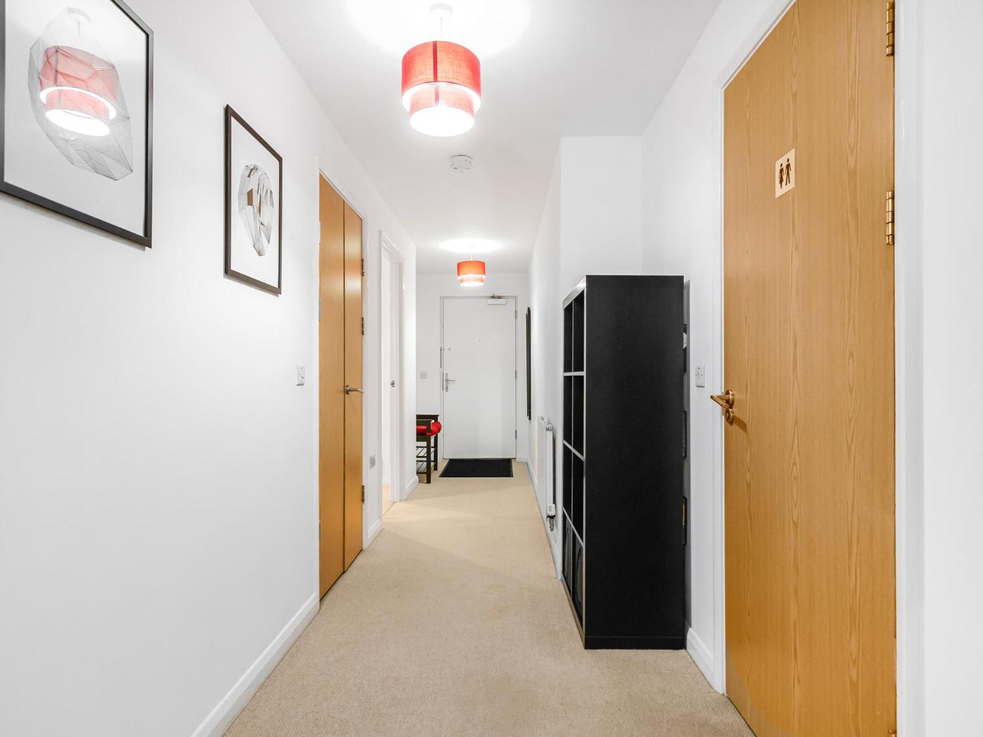 Pass The Keys Modern Tottenham Hale Perfect For Leisure